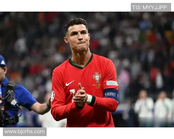 七号传奇:从贝利到C罗,足坛七号球星的荣耀与传承 七号传奇:从贝利到C罗,足坛七号球星的荣耀与传承