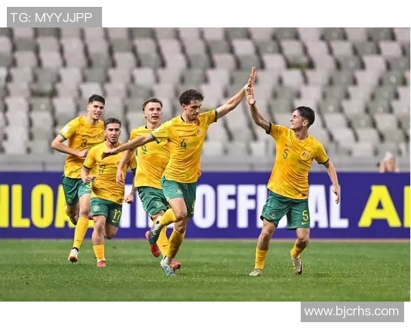 以足球6号球星为核心探寻团队灵魂与战术智慧的完美融合 以足球6号球星为核心探寻团队灵魂与战术智慧的完美融合