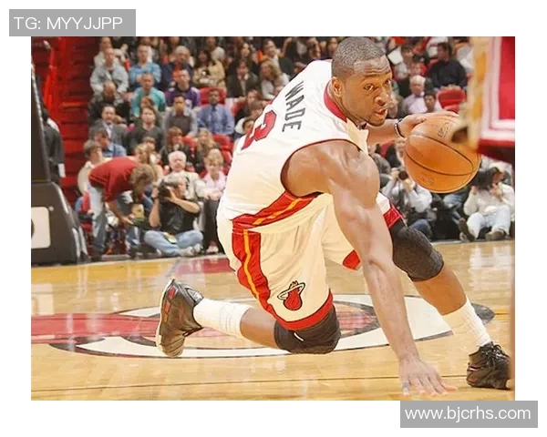 十大球星招牌动作足球技巧全解析 精妙绝伦的足球绝技大赏