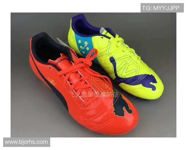 彪马鸳鸯足球鞋上脚球星纷纷亮相引领潮流风尚 彪马鸳鸯足球鞋上脚球星纷纷亮相引领潮流风尚