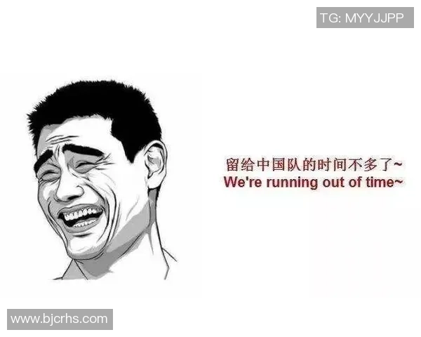 昔日绿茵巨星的光辉不再 过气足球球员的挣扎与重生