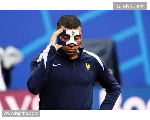 欧洲足坛顶级足球球星最新周薪排行揭晓收入差距引发广泛关注 欧洲足坛顶级足球球星最新周薪排行揭晓收入差距引发广泛关注