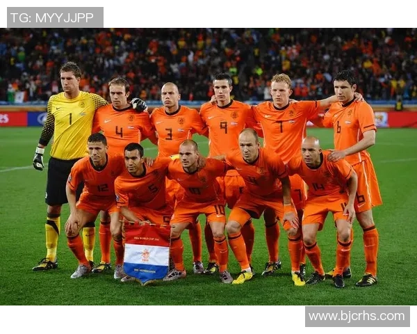 荷兰足球队历史最佳球星排名分析及其影响力探讨