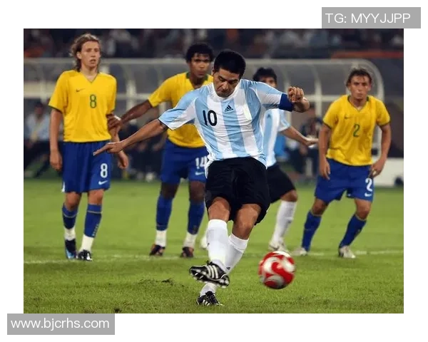 足球明星摔倒集锦 看他们如何挑战重力与意志极限